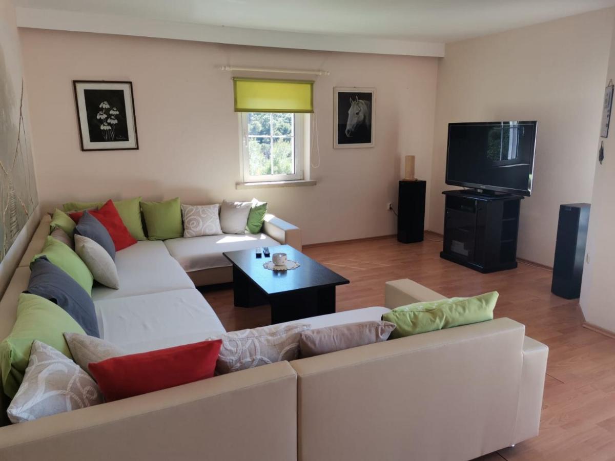Apartment Tempera Povlja  Extérieur photo